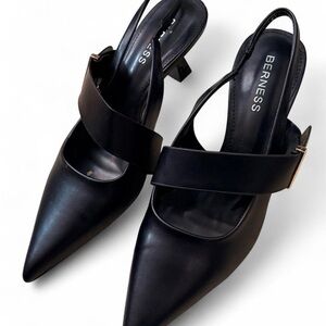 Black Women's Slingback Heels